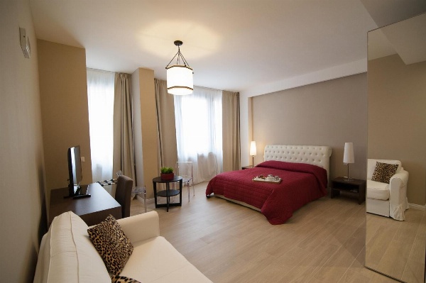 Les Suites Luxury Bari Certified Italian Excellence image 1